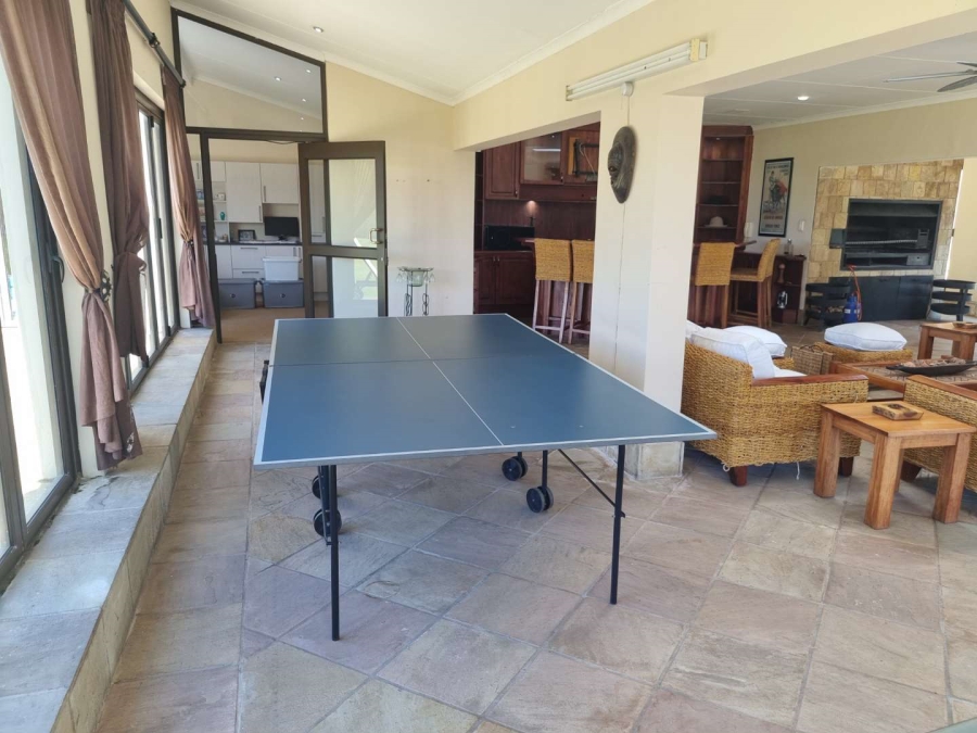 4 Bedroom Property for Sale in Bonza Bay Eastern Cape